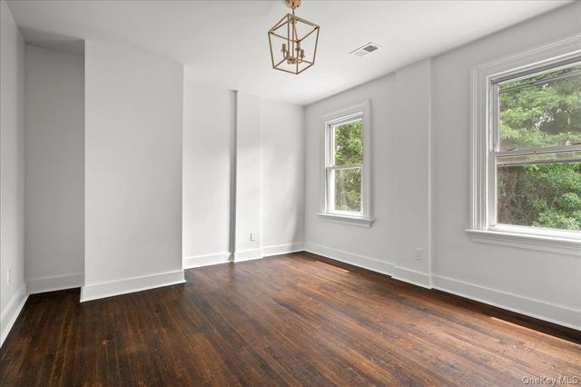 360 Western Highway 2, Tappan, NY 10983
