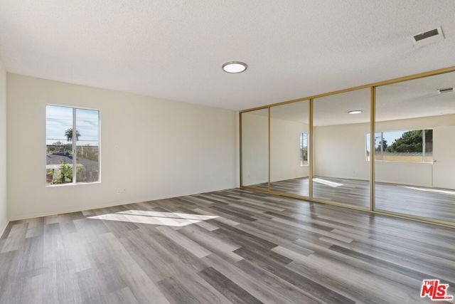 4109 Beethoven Street, Los Angeles, CA 90066