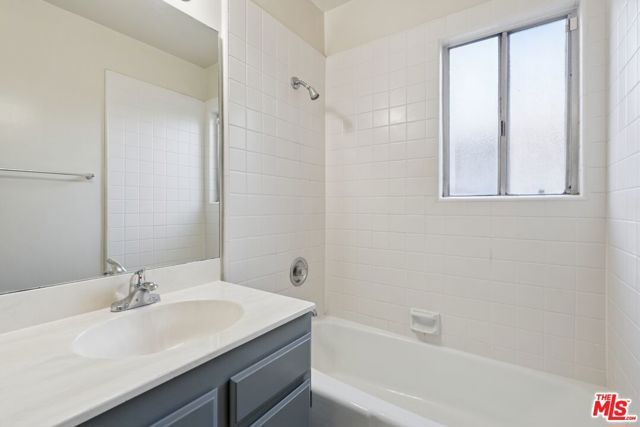 4109 Beethoven Street, Los Angeles, CA 90066