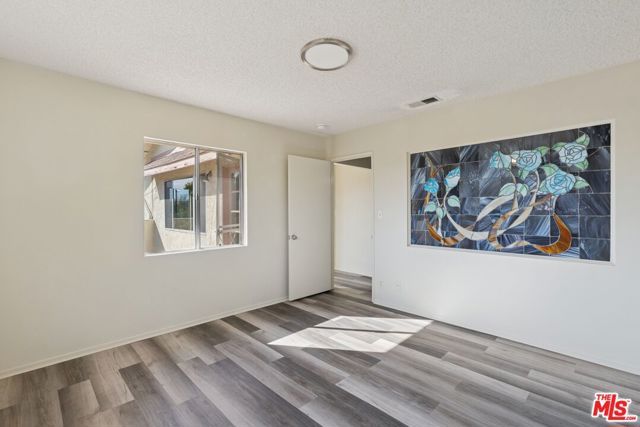 4109 Beethoven Street, Los Angeles, CA 90066