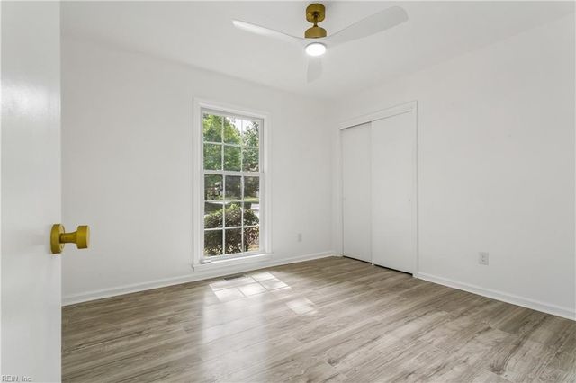 682 Village Green Parkway PW, Newport News, VA 23602