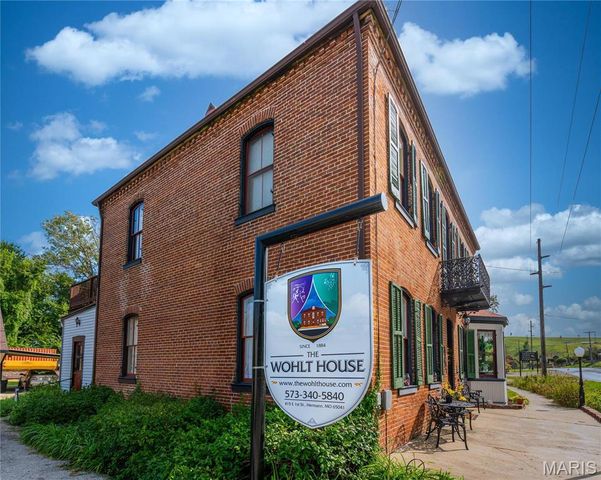 415 E 1st Street, Hermann, MO 65041
