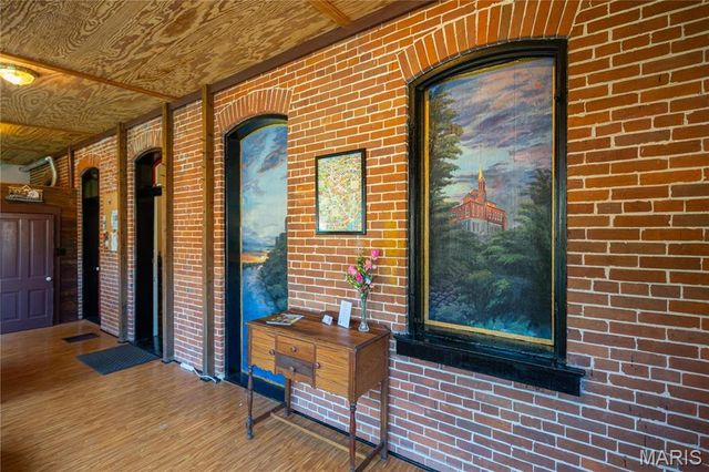 415 E 1st Street, Hermann, MO 65041