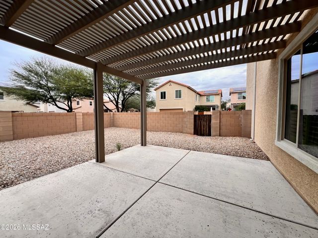 11008 E Midnight Moon Lane, Tucson, AZ 85747