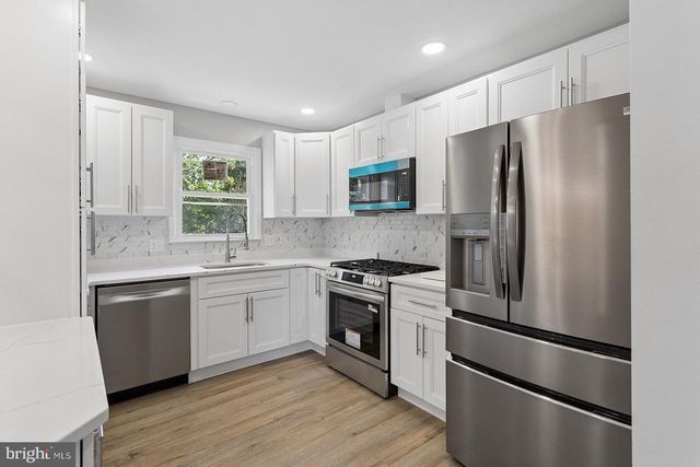 55 AVON PL, Vineland, NJ 08360