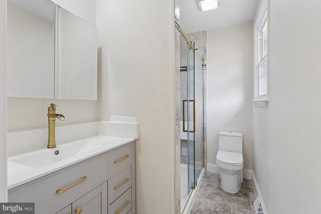 55 AVON PL, Vineland, NJ 08360