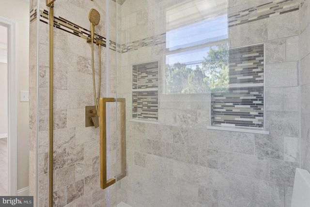 55 AVON PL, Vineland, NJ 08360