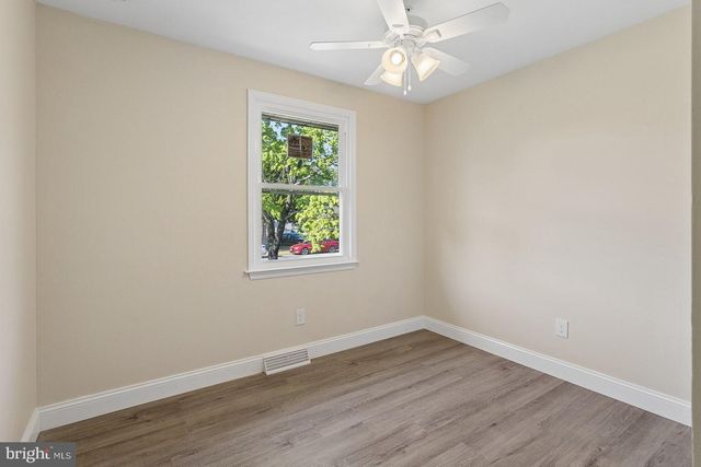 55 AVON PL, Vineland, NJ 08360