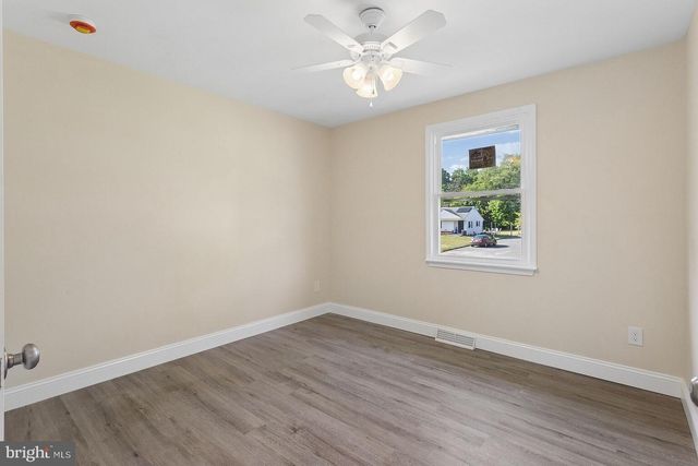 55 AVON PL, Vineland, NJ 08360