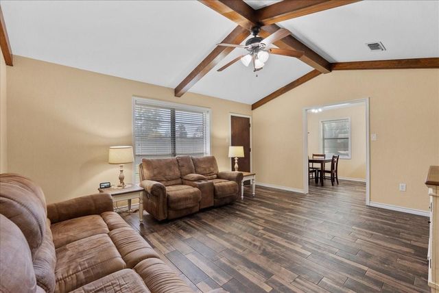 12423 A Bar Dr, Santa Fe, TX 77510