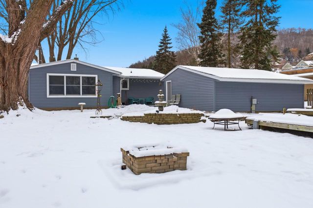 N1914 Wedgewood DRIVE, La Crosse, WI 54601