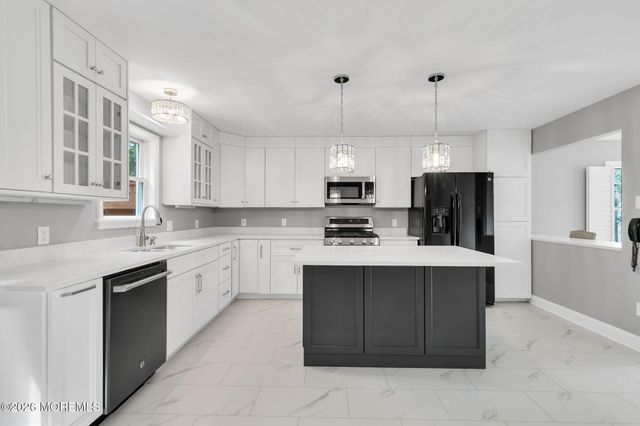 28 Grand Tour, Highlands, NJ 07732