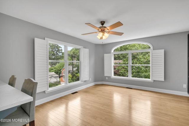 28 Grand Tour, Highlands, NJ 07732