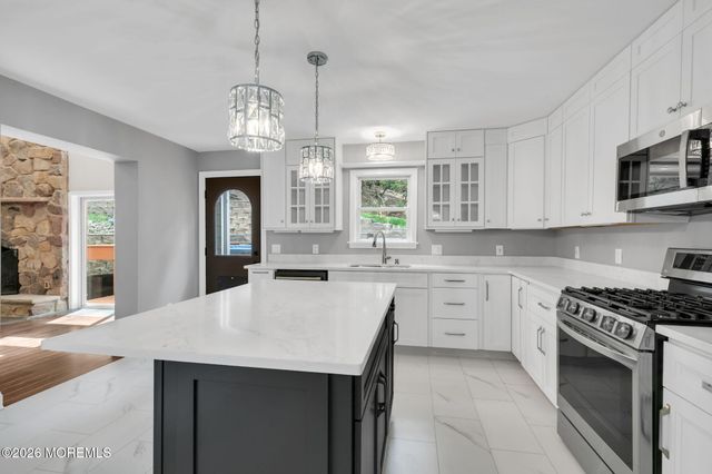 28 Grand Tour, Highlands, NJ 07732