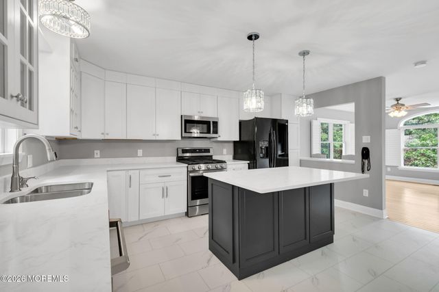 28 Grand Tour, Highlands, NJ 07732