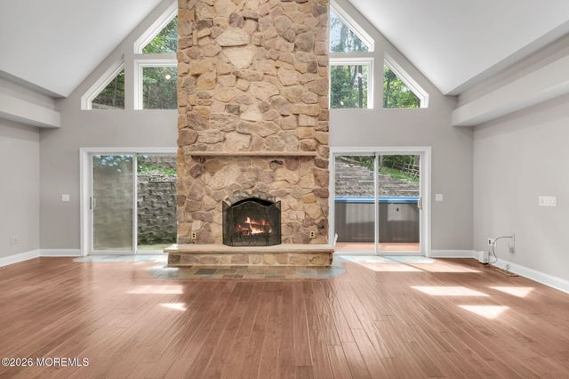 28 Grand Tour, Highlands, NJ 07732