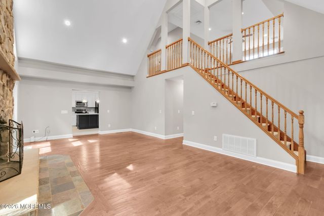 28 Grand Tour, Highlands, NJ 07732