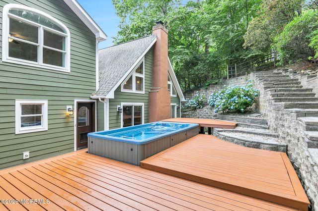28 Grand Tour, Highlands, NJ 07732