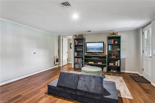 103 Beale AVE, Smithfield, VA 23430