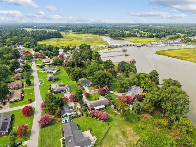 103 Beale AVE, Smithfield, VA 23430
