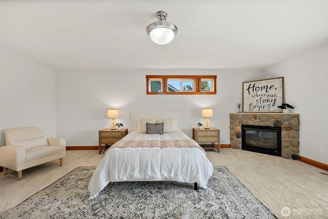 2110 26th Place SE, Puyallup, WA 98372