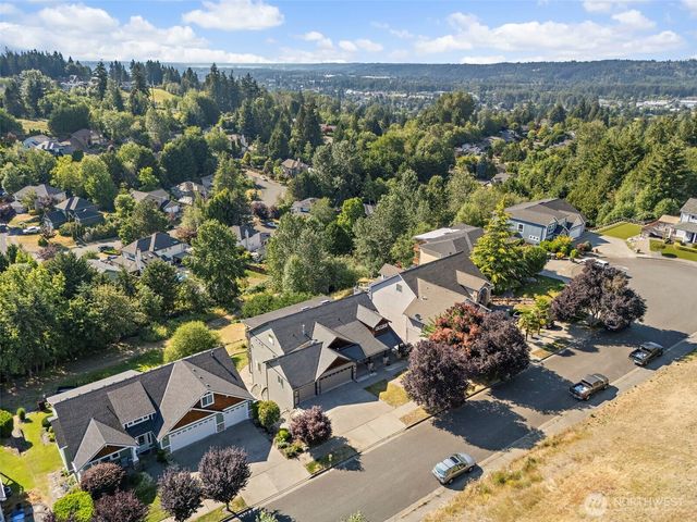 2110 26th Place SE, Puyallup, WA 98372