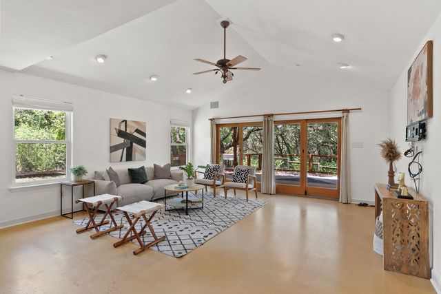 6808 Smokey Hill RD, Austin, TX 78736