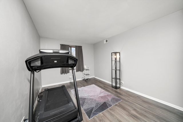 820 Elder Road C412, Homewood, IL 60430
