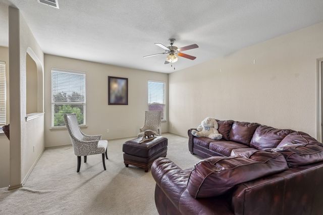 5220 Prestwick Drive, Arlington, TX 76001