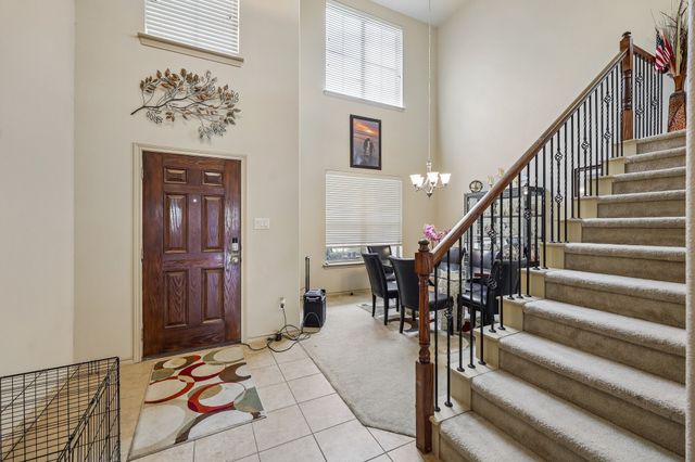 5220 Prestwick Drive, Arlington, TX 76001