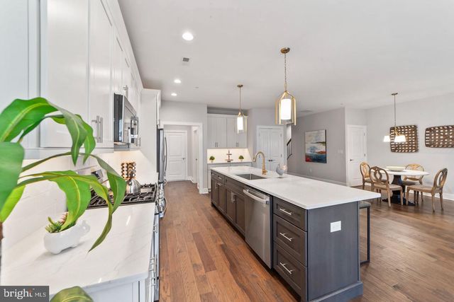 64 RIVERWALK, Plainsboro, NJ 08536