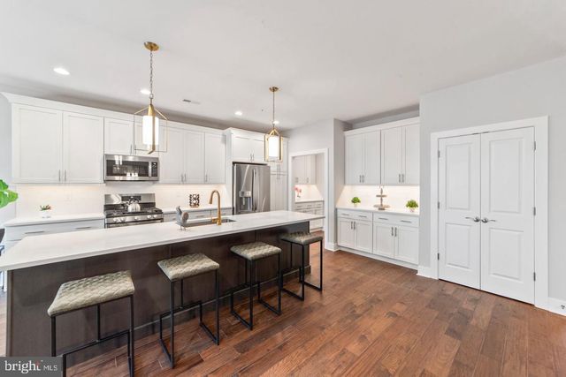 64 RIVERWALK, Plainsboro, NJ 08536