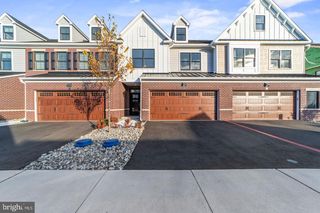 64 RIVERWALK, Plainsboro, NJ 08536