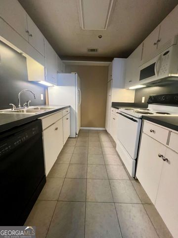 2092 S Sherwood Street G52, Valdosta, GA 31602