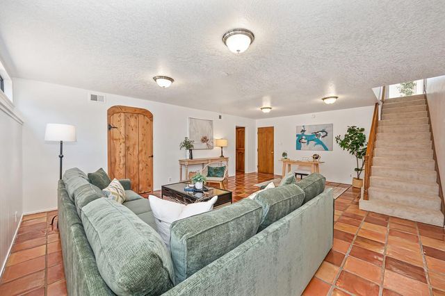 8367 Midland Rd, Granite Bay, CA 95746