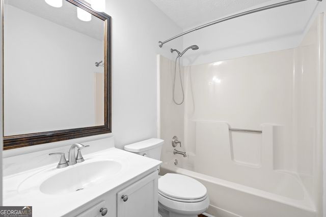 4011 Avalon Parkway NW, Kennesaw, GA 30144