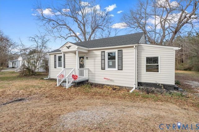 24902 River Rd, Dinwiddie, VA 23803