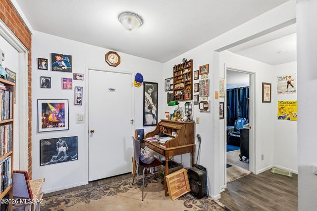 145 S Evelyn Avenue, Tucson, AZ 85710