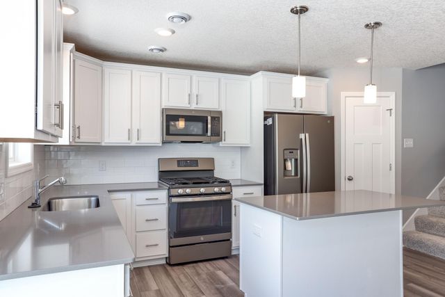 1142 Middlefield Road, Medina, MN 55340