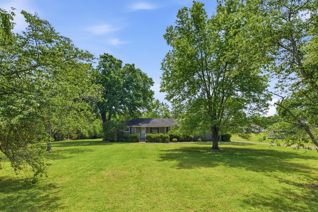 1345 Cheshire Dr, Nashville, TN 37207