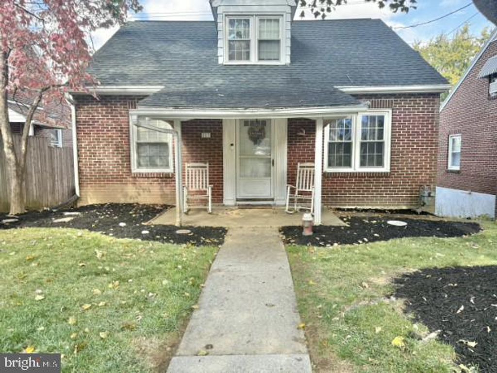 583 HILLCREST RD, York, PA 17403