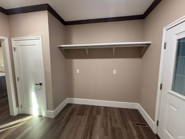 1200 N Cabernet Court, Vincennes, IN 47591