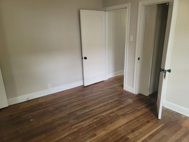911 N Ashbel Street, Baytown, TX 77520