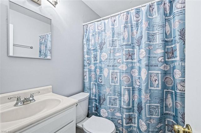 46 Wellington DR, Hampton, VA 23666