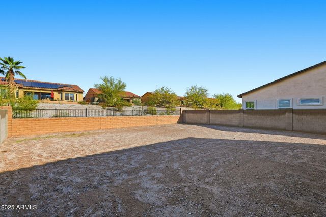 18022 W BIGHORN Avenue, Goodyear, AZ 85338