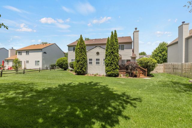 1080 Victoria Drive, Fox River Grove, IL 60021