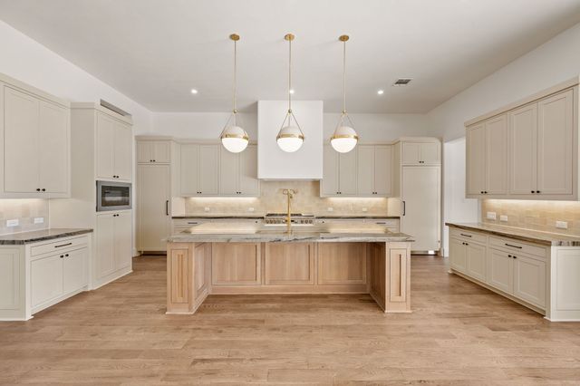 10516 Fleming Pointe Drive, Fort Worth, TX 76179