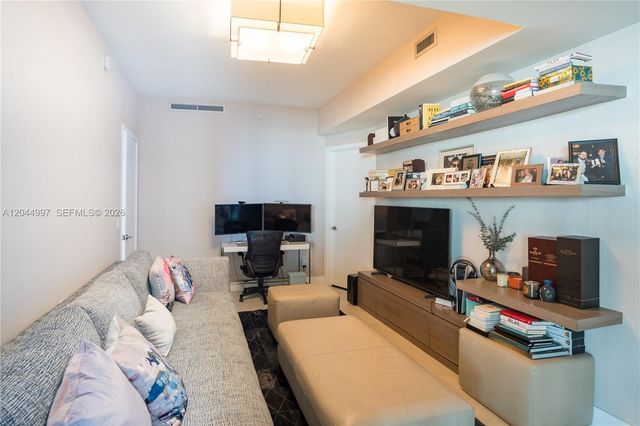 2900 NE 7th Avenue 4307, Miami, FL 33137