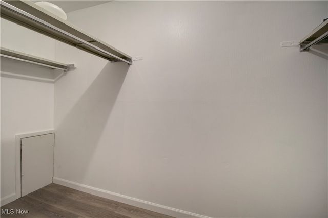 16445 Heather Lane F 101, Middleburg Heights, OH 44130