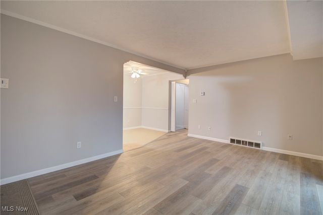 16445 Heather Lane F 101, Middleburg Heights, OH 44130